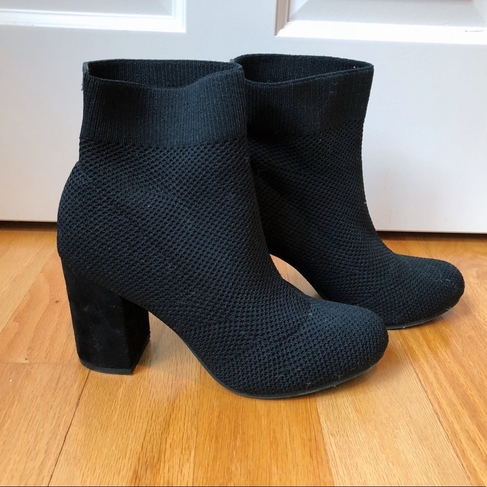 Seven Dials TEATIME Black Booties